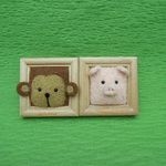 C様ご予約品　羊毛フェルト　ブタさんとサルくんの壁掛け
