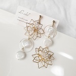 淡水パール×ワイヤーフラワーのアシンメトリー