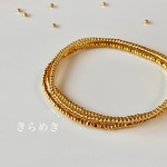 ゴールドの三連ブレスレット【ゴールド、メタル、ゴム、シンプル】