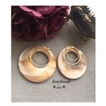 ベージュマーブル×ゴールドフープピアス/イヤリング