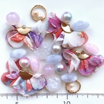 *1点限定* /ビーズ アソート/ ハンドメイド パーツ ビーズ アクリル 素材 フラワータッセル パープル