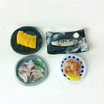 ミニチュア　サンマの塩焼き、卵焼き、ハマチの刺身、軟膏からあげセット 定形外送料込み