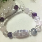 天珠とアイリスクォーツ、エンジェルフェザーの運気アップブレス