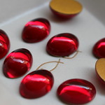 【5粒】スワロフスキー　カボション（red）