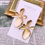 impact long Flower＊antique gold ピアス