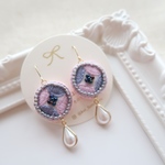 刺繍レトロ風耳飾り(藤菫)