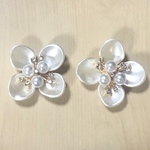 PEARL FLOWER BIJOU CABOCHONS PARTS