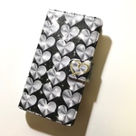 シャイニングハーツ ブラック シルバー調プリント スマートフォン ほぼ 全機種対応 スマホケース 手帳型ケース