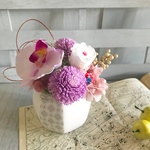 ♡胡蝶蘭とピンポンマムとバラを使った和風アレンジ　ひな祭り　敬老の日　プリザーブドフラワー母の日プレゼント　結婚祝い　開店祝い　開院祝い　還暦祝い　花