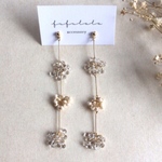 ＊yurayura（3連）ビーズのゴールドラインピアス/イヤリング＊