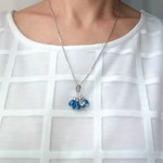 雫タッセルのネックレス（青&シェル）/ drop tassel (color: blue & shell)
