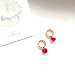 再販♡ 赤 小さい スワロフスキー イヤリング or ピアス