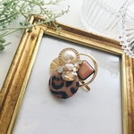 レオパード ボタン 大人ポニーフック