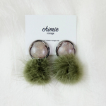 【1点のみ・再販不可】【 chimie vintage-872 】（カーキ）ミンクファーとヴィンテージボタンイヤリング・ピアス