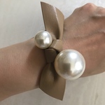 レザーリボン ビッグパール ヘアゴム   パールヘア