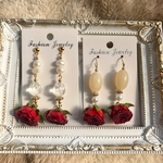 赤薔薇のアンティークピアス