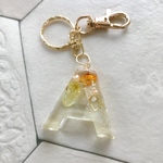 レジンイニシャルキーホルダー  A