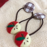 フルーツシリーズ［りんご］★秋のキッズのヘアゴム(2コセット)