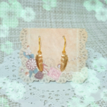 超特価！フェザーピアス