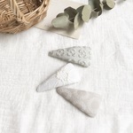 刺繍生地のスリムサンカクパッチンピン・大＊1本