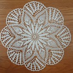 ドイリー (直径27cm)