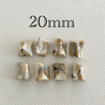 importアクリルドロップビーズ ベージュ 8個入