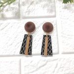 【再販】べロアカボションとヘビ柄レザーのイヤリング/ピアス