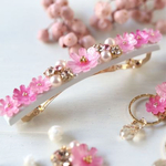 秋の花、コスモス＊スワロbijou、パールのスリムバレッタ（全長６.５㎝）