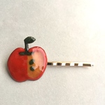 七宝焼 りんごのピン留め