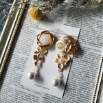 2way フロストホワイト ボタンピアス イヤリング