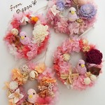 サマーカラー♪　小鳥とあじさいのミニリース　“ピンク系”　“プリザーブドフラワー”