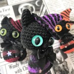【送料無料】ハロウィン🎃ぺったんこ黒猫＊パープル🎃あみぐるみ