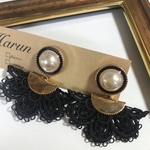 Harun❁﻿黒フラワーレース×パールピアス❁﻿イヤリング