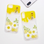 ＊キラキラみつばち蜂蜜チャーム付き押し花スマホケース＊