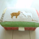 アルパカ刺繍の小物入れ(小)