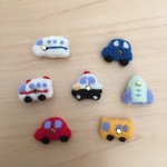 羊毛フェルトブローチ・パトカー・救急車・新幹線・ロケット