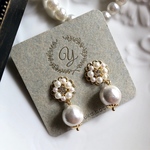パールのお花とコットンパールのピアス／イヤリング