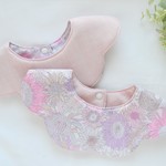 女子力満開♪リバティ人気生地☆スモールスザンナの花びらスタイ(ピンク)