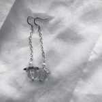 🧚🏻‍♂️ゆらゆらチェーンピアス／イヤリング🧚🏻‍♂️