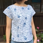 着物リメイク 浴衣地Tシャツブラウス