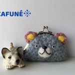 リフ編みで編んだくまちゃんがま口コインケース