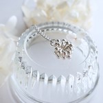 Karen silver"Flower"◆SV925ネックレス,ロジウムコーティング