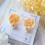 人気♡再々々販 キンモクセイ～可憐に咲く秋の花束～ピアス/イヤリング