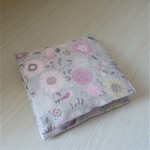 ガーゼのサニタリーケース（グレーの北欧調柄）/プチプレゼントにもどうぞ 