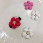 つまみ細工 ベビークリップ ぷっくりお花