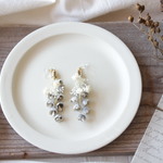 すずらんのブーケイヤリング-blue gray -