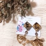 brown イチョウ🍁ピアス イヤリング