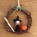 ハロウィンリースまじょこさん（リボンきみどり）