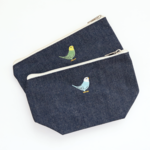 刺繍デニムポーチ（セキセイインコ）