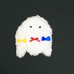 リボンおばけのぬいぐるみ